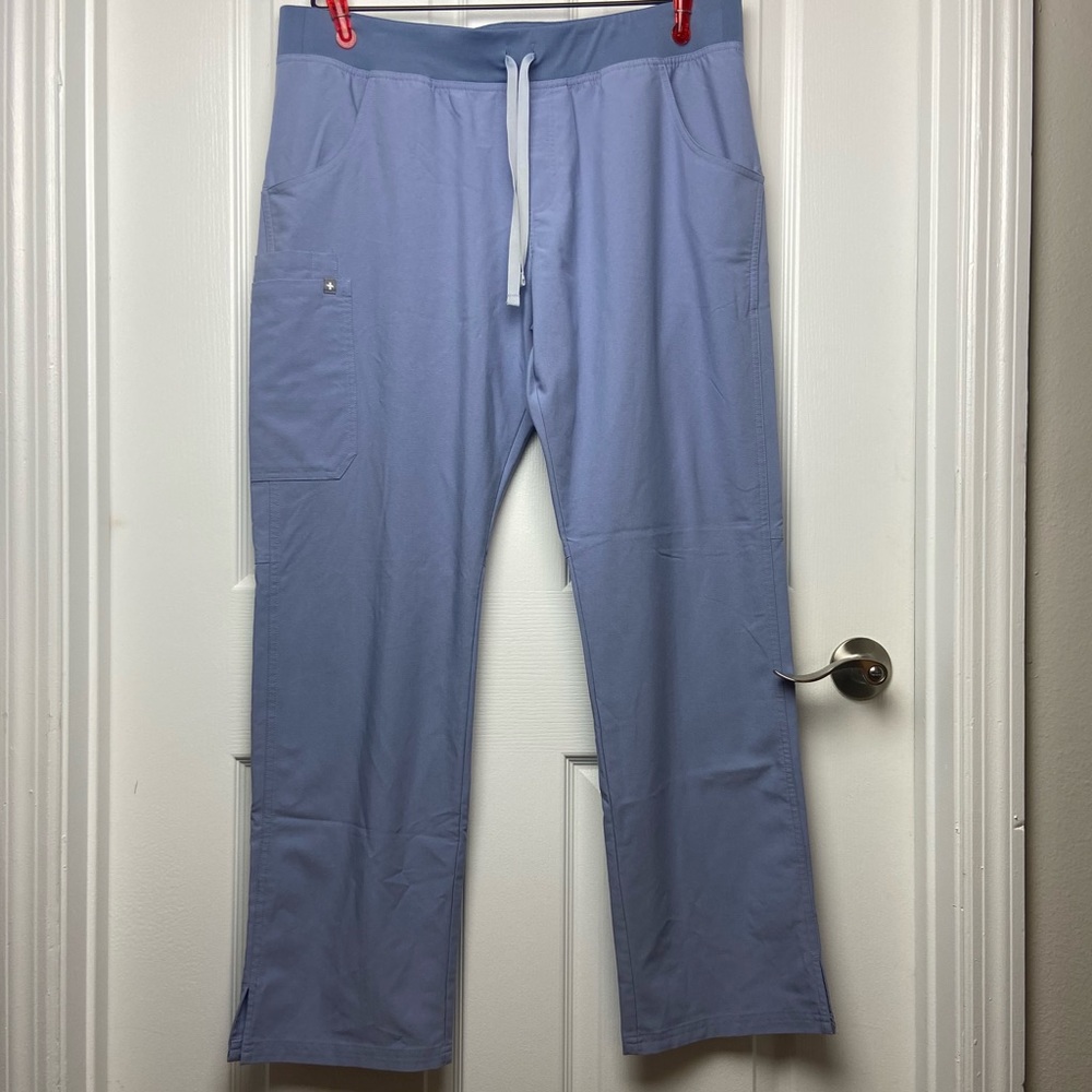 Figs Technical Collection Kade Cargo Scrub Pants Style# T21004T Size XL/Tall - Picture 1 of 6